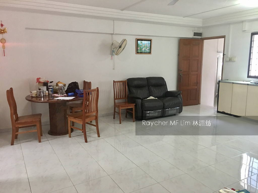 Blk 221 Tampines Street 24 (Tampines), HDB 4 Rooms #141257102